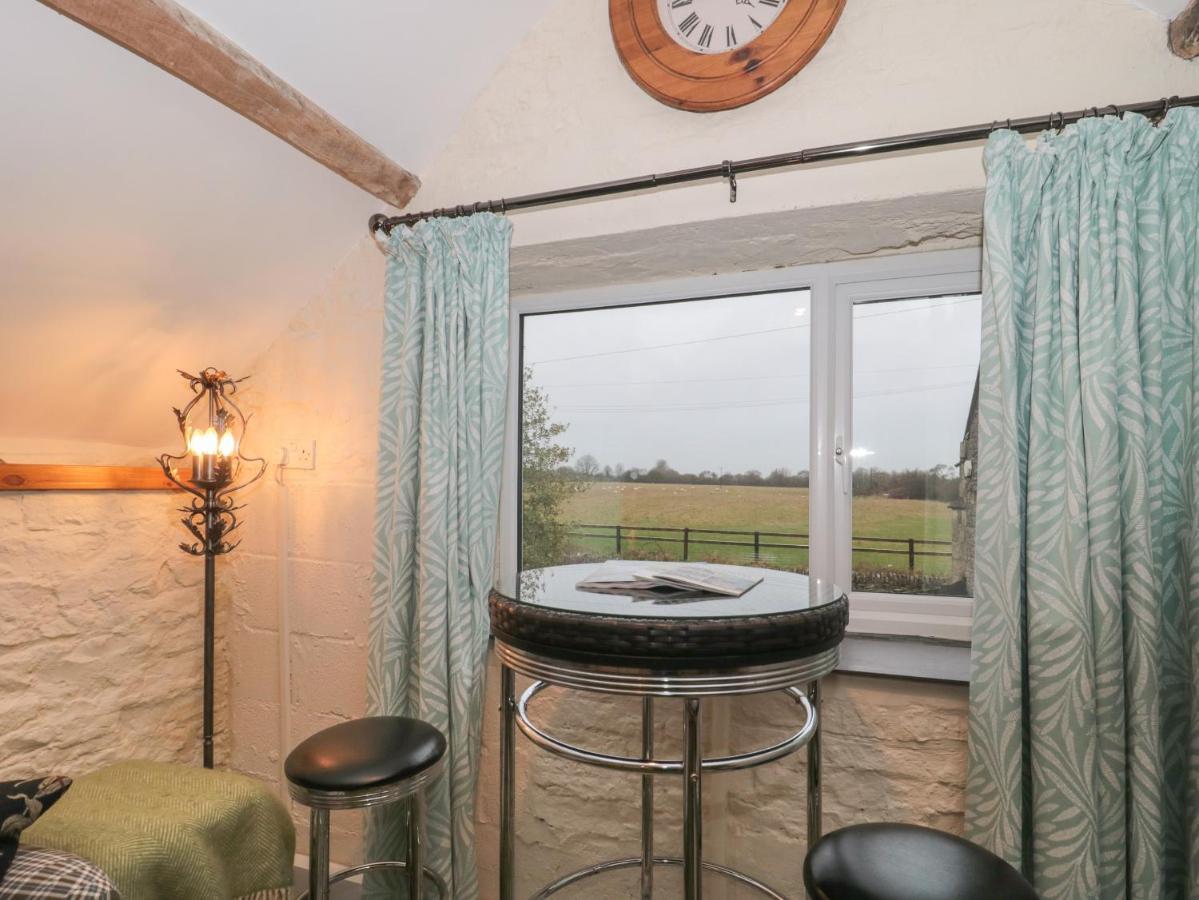 The Coach House Villa Somerton  Exteriör bild